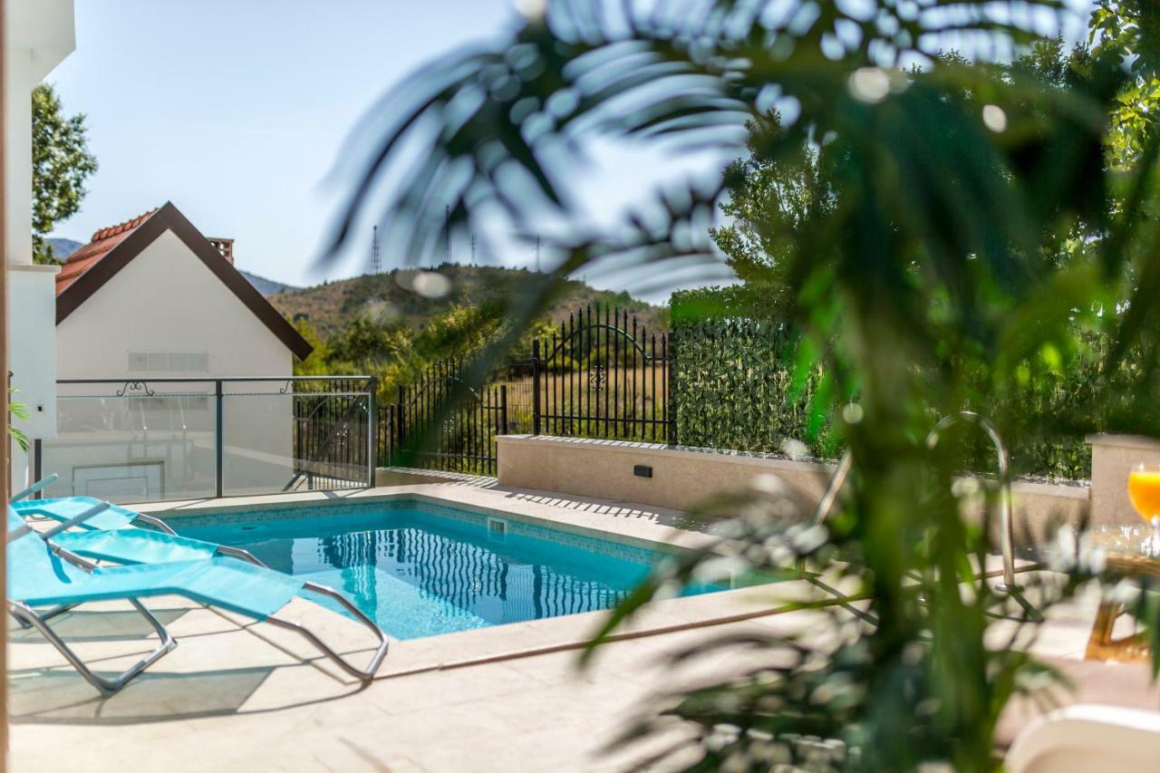 Apartament House Luce With Pool Čisla Zewnętrze zdjęcie