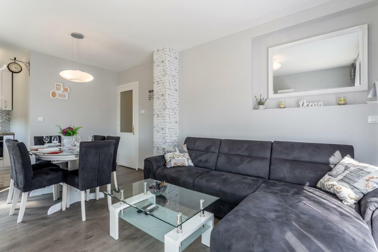 Apartament House Luce With Pool Čisla Zewnętrze zdjęcie